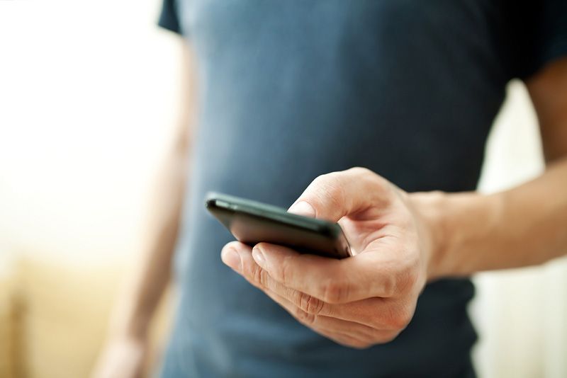 Mobiltelefoner skader sædceller / 2015 / Helsemagasinet vitenskap og fornuft